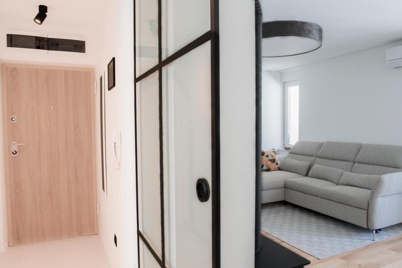 Apartment Vito 奥米什 外观 照片