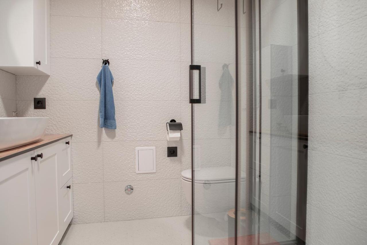 Apartment Vito 奥米什 外观 照片